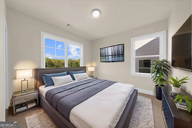 5559 Overview Drive, Flowery Branch, GA 30542