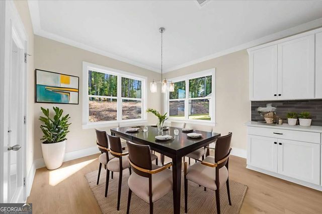 5559 Overview Drive, Flowery Branch, GA 30542