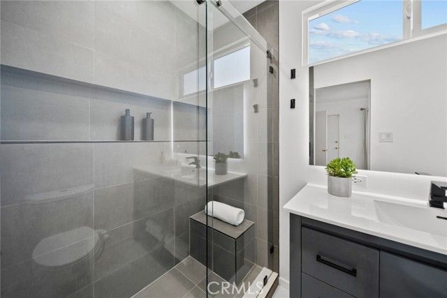 6026 Wilkinson, Los Angeles, CA 91606