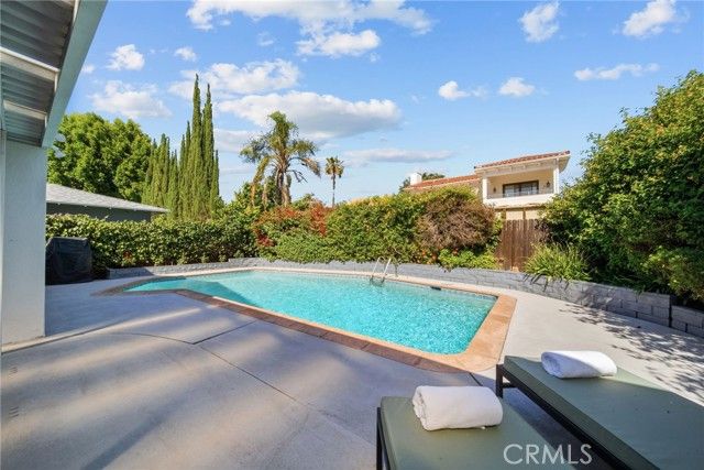 6026 Wilkinson, Los Angeles, CA 91606