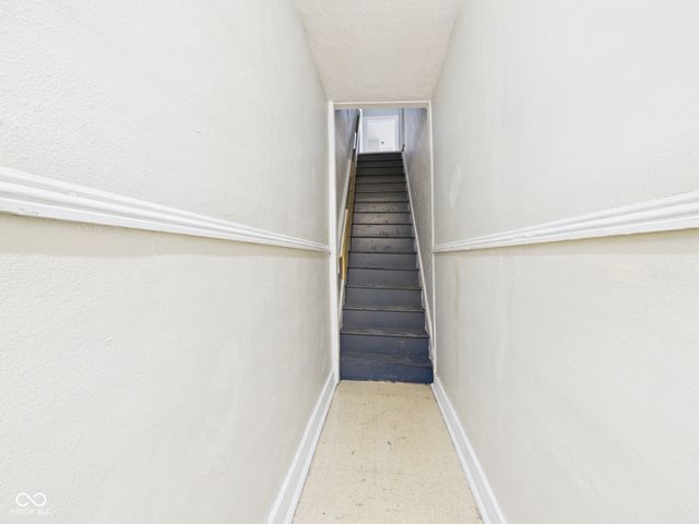 1422 Central Avenue, Anderson, IN 46016