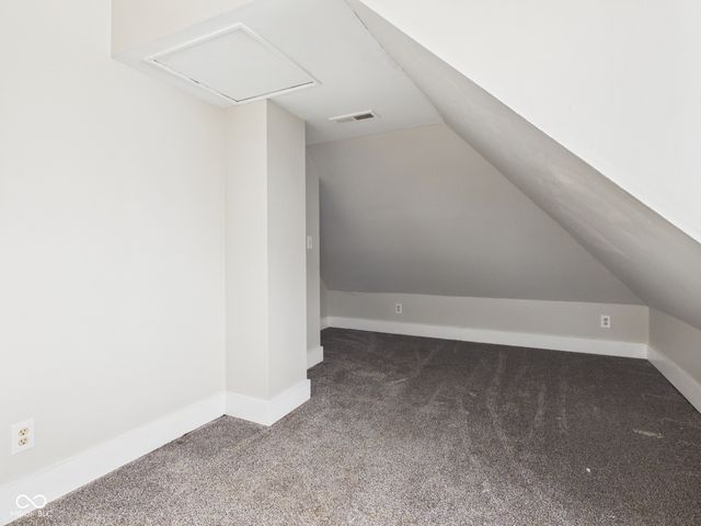 1422 Central Avenue, Anderson, IN 46016