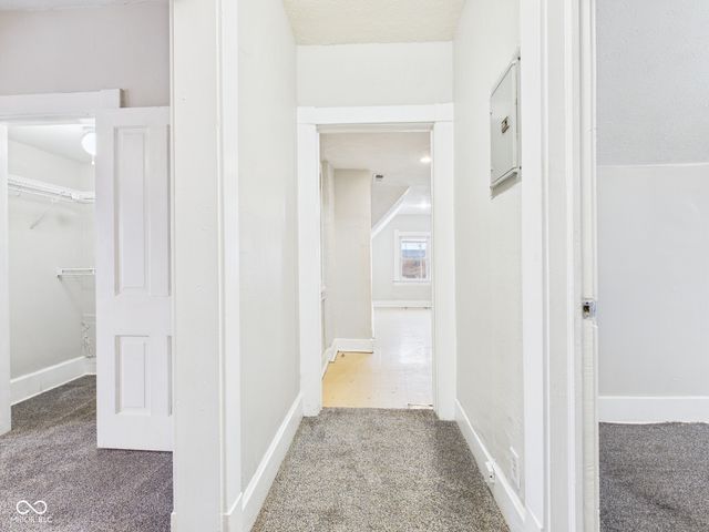 1422 Central Avenue, Anderson, IN 46016