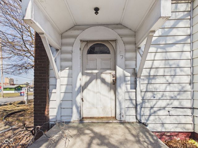 1422 Central Avenue, Anderson, IN 46016