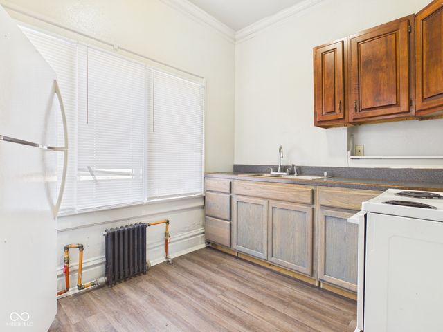 1422 Central Avenue, Anderson, IN 46016