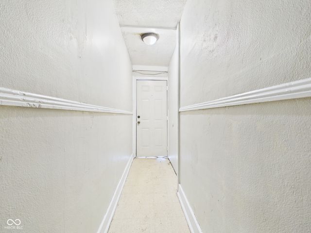 1422 Central Avenue, Anderson, IN 46016