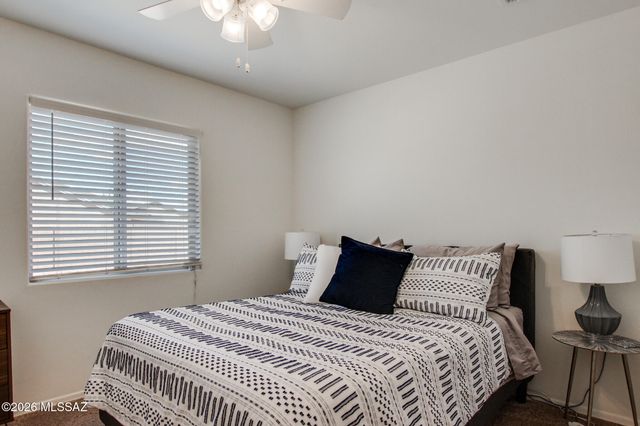 7056 S Draper Road, Tucson, AZ 85757