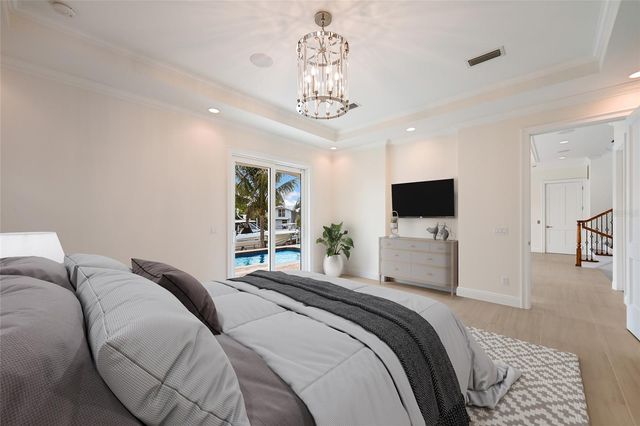 510 BOWSPRIT LANE, Longboat Key, FL 34228