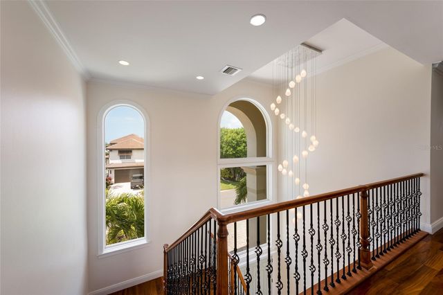 510 BOWSPRIT LANE, Longboat Key, FL 34228