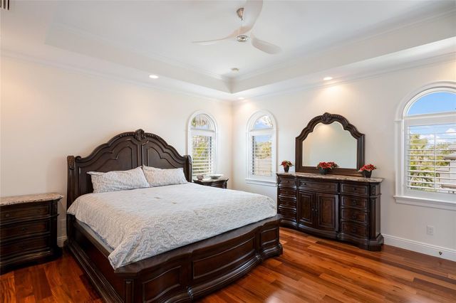 510 BOWSPRIT LANE, Longboat Key, FL 34228