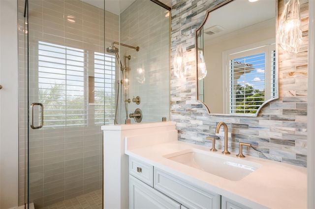 510 BOWSPRIT LANE, Longboat Key, FL 34228