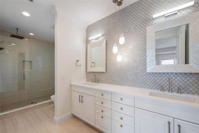 510 BOWSPRIT LANE, Longboat Key, FL 34228