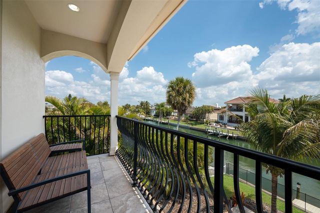 510 BOWSPRIT LANE, Longboat Key, FL 34228