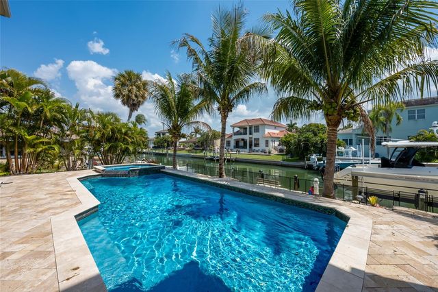 510 BOWSPRIT LANE, Longboat Key, FL 34228