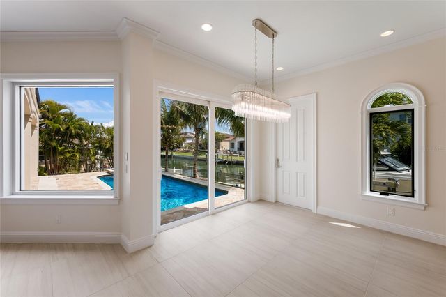 510 BOWSPRIT LANE, Longboat Key, FL 34228
