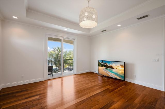 510 BOWSPRIT LANE, Longboat Key, FL 34228