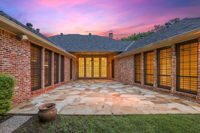 4 Champions Court, Frisco, TX 75034