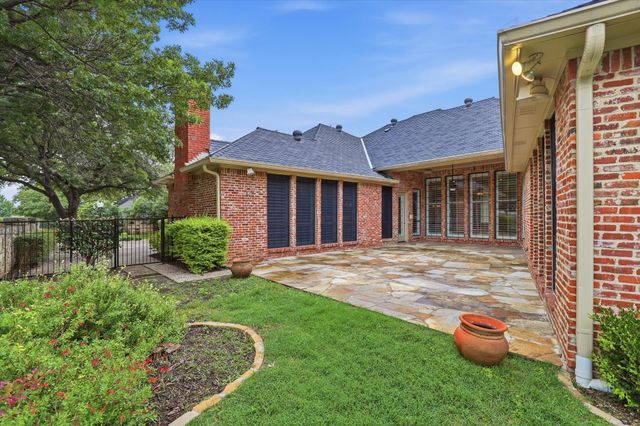 4 Champions Court, Frisco, TX 75034