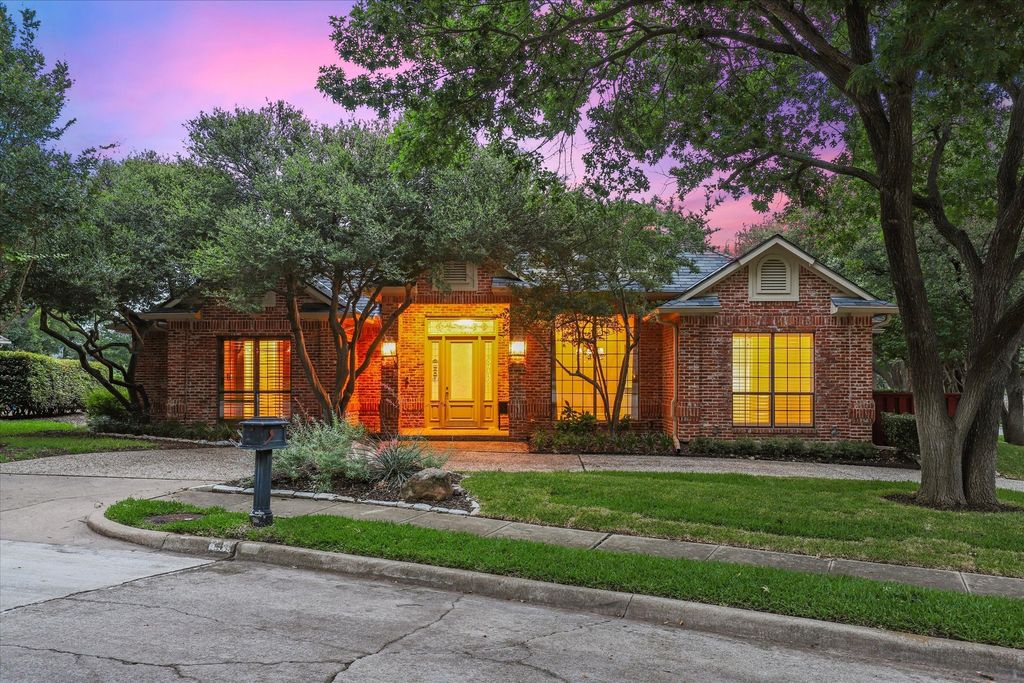 4 Champions Court, Frisco, TX 75034