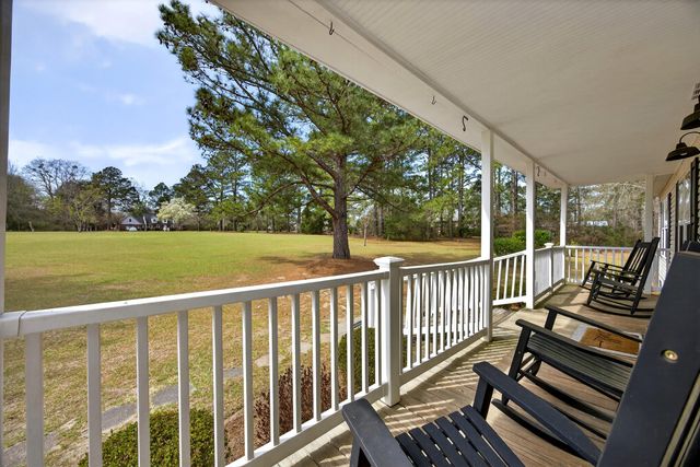 813 Motley Road, Hopkins, SC 29061