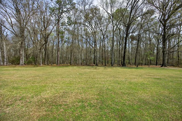 813 Motley Road, Hopkins, SC 29061