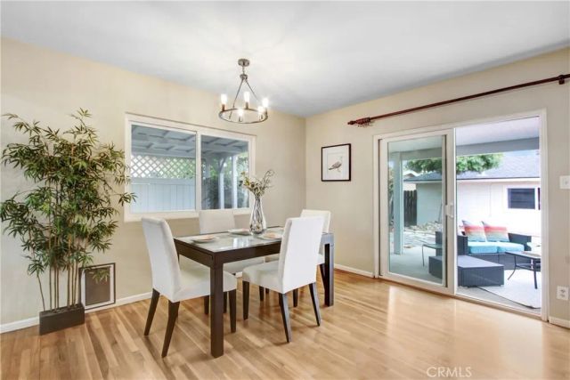 927 Alta Loma Drive, Corona, CA 92882