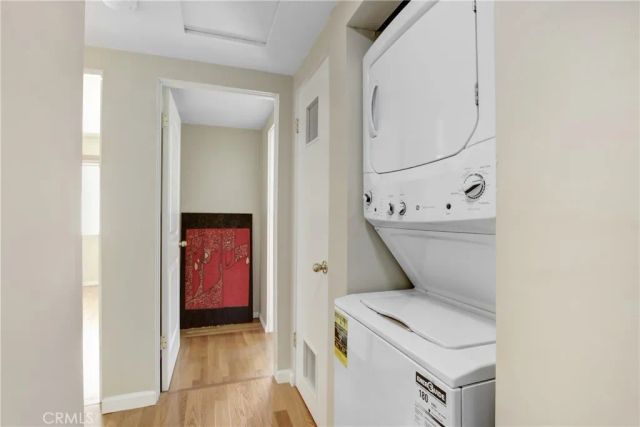 927 Alta Loma Drive, Corona, CA 92882