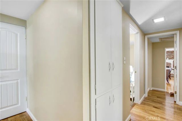 927 Alta Loma Drive, Corona, CA 92882