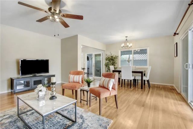 927 Alta Loma Drive, Corona, CA 92882