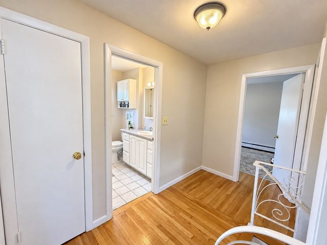 15 Puritan Rd, Beverly, MA 01915