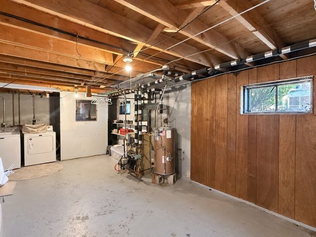 15 Puritan Rd, Beverly, MA 01915