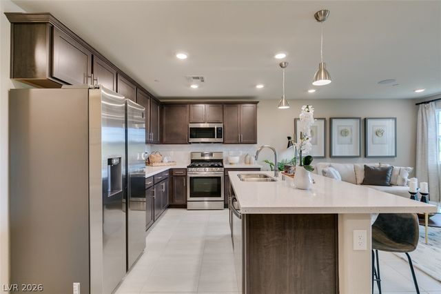 653 Pickled Pepper Place, Henderson, NV 89011