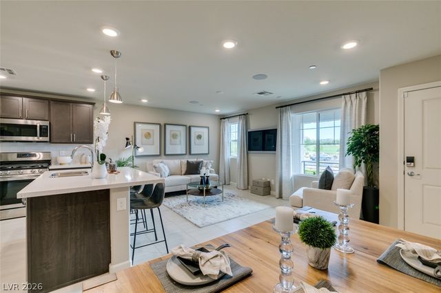 653 Pickled Pepper Place, Henderson, NV 89011