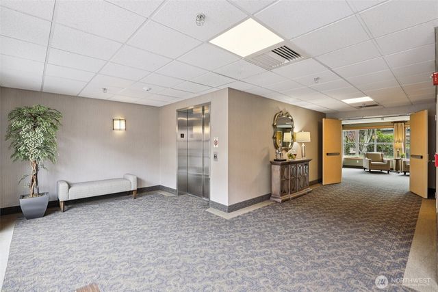300 W 8th Street #209, Vancouver, WA 98660