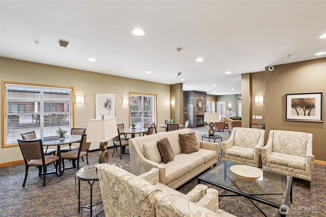 300 W 8th Street #209, Vancouver, WA 98660