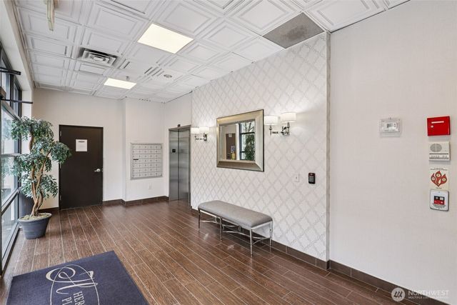 300 W 8th Street #209, Vancouver, WA 98660