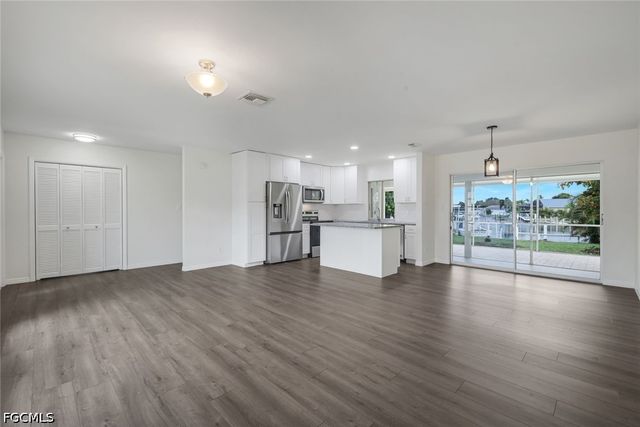 2700 W Marion AVE, Punta Gorda, FL 33950