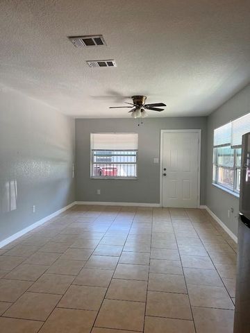 817 BENTLEY STREET A, Orlando, FL 32805