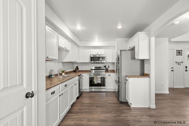 4025 RAIN DANCER TRL, Cheyenne, WY 82001