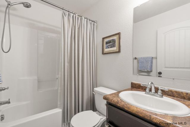 4025 RAIN DANCER TRL, Cheyenne, WY 82001