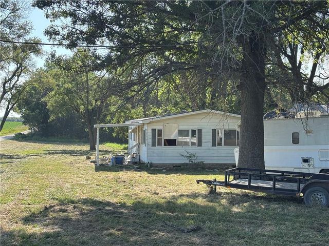 35034 W 223rd Street, Edgerton, KS 66021