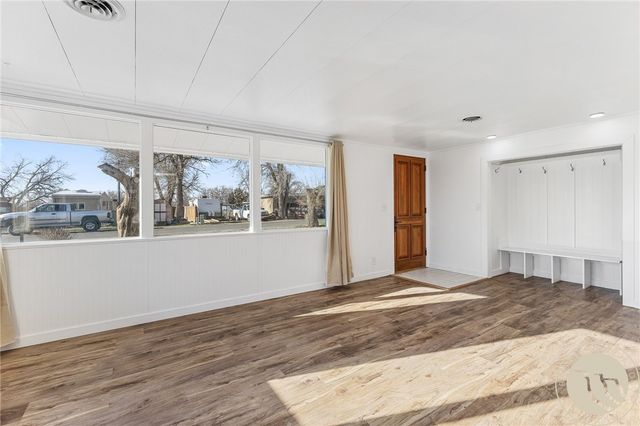 733 Logan Lane, Billings, MT 59105