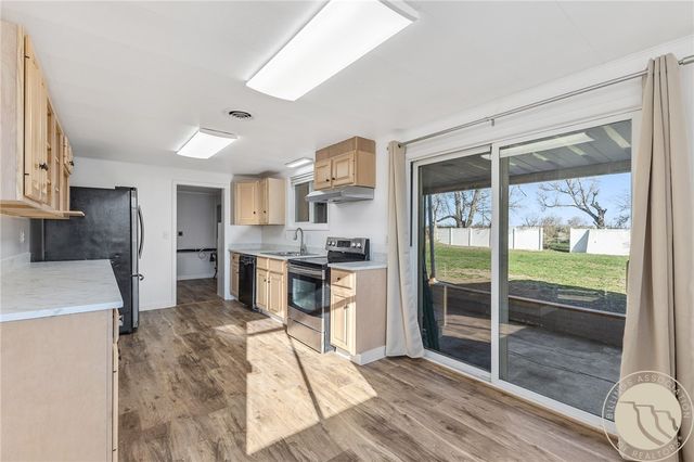 733 Logan Lane, Billings, MT 59105