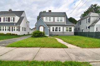 81 Osborne Ter, Springfield, MA 01104
