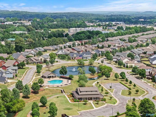 1105 Water Park Way NW, Huntsville, AL 35806