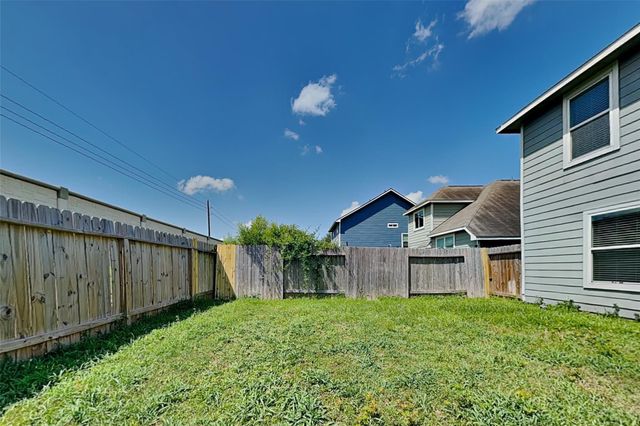 10119 Berrypatch Lane, Tomball, TX 77375