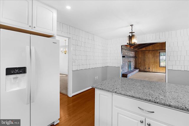 12802 KEMPER LN, Bowie, MD 20715