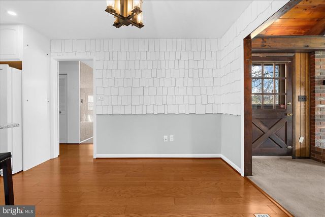 12802 KEMPER LN, Bowie, MD 20715