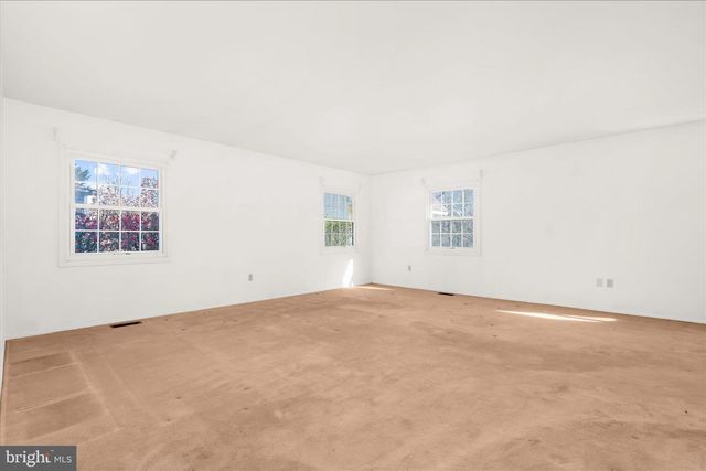 12802 KEMPER LN, Bowie, MD 20715