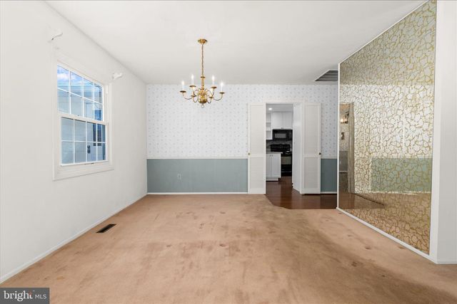 12802 KEMPER LN, Bowie, MD 20715